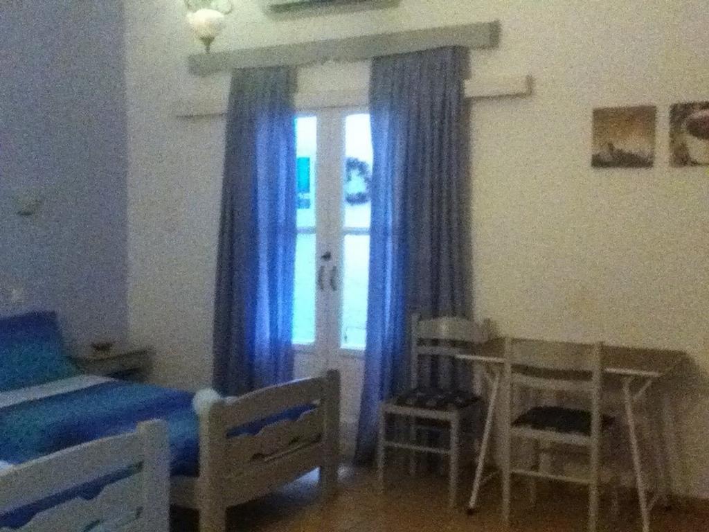 Galini Pension Chora  Luaran gambar
