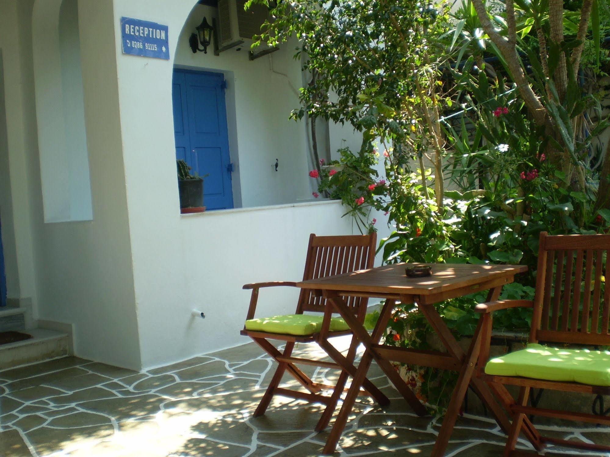 Galini Pension Chora  Luaran gambar