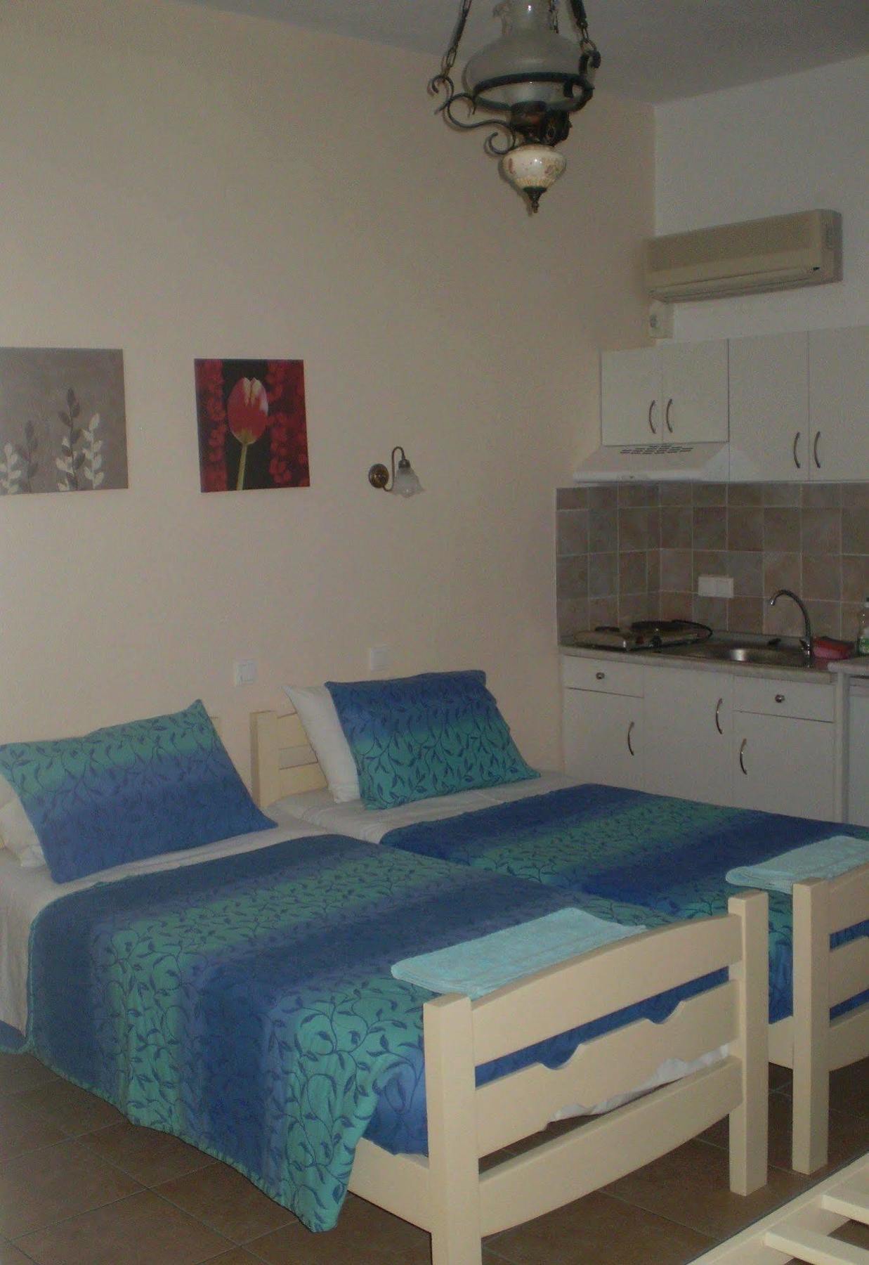 Galini Pension Chora  Luaran gambar
